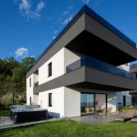 The Blue Star Luxury With A Sea View And A Private Parking * Rijeka